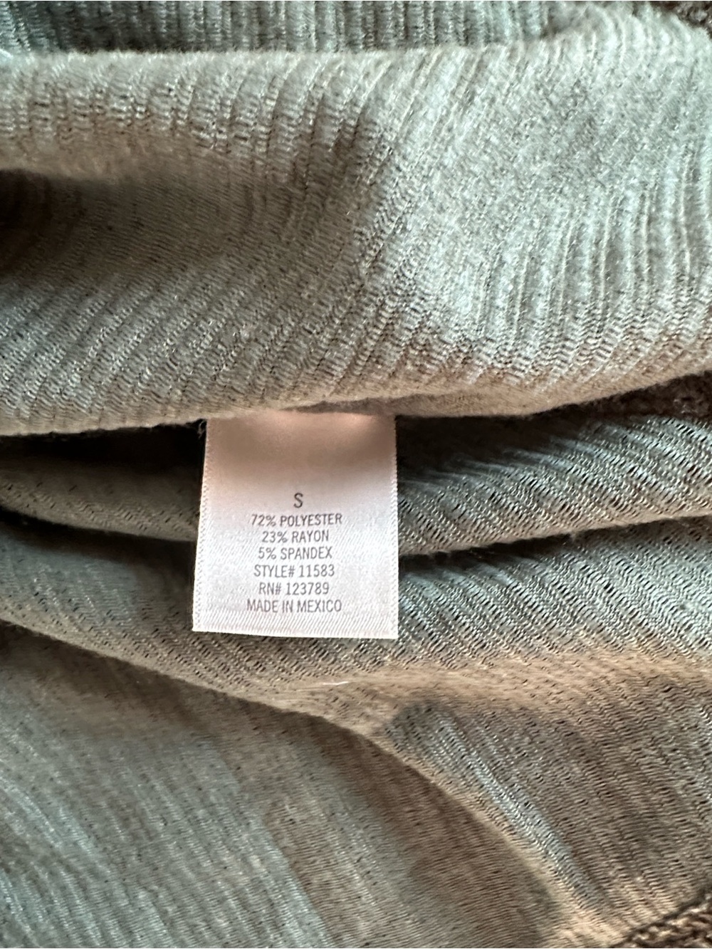 Francesca’s Alya V-Neck ribbed babydoll long sleeve Blouse - Green size S NWT - Picture 7 of 7